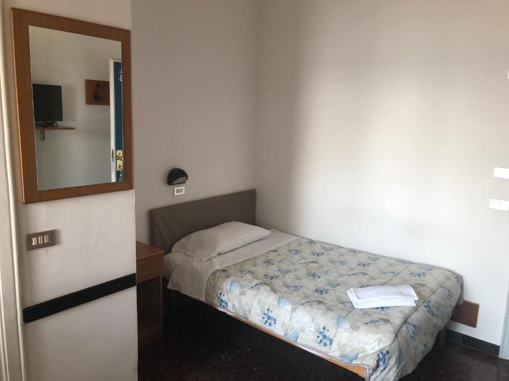 Hotel Miramare - Habitación Individual Estándar