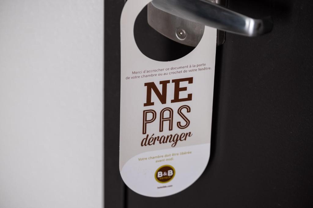 Certifikát, hodnocení, plakát nebo jiný dokument vystavený v ubytování B&B HOTEL Auray Carnac