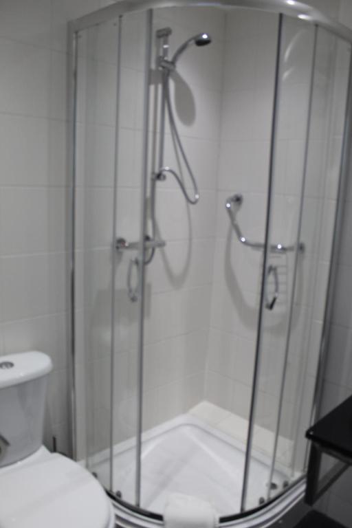 Four Saints Brig Y Don Hotel - Resim 39