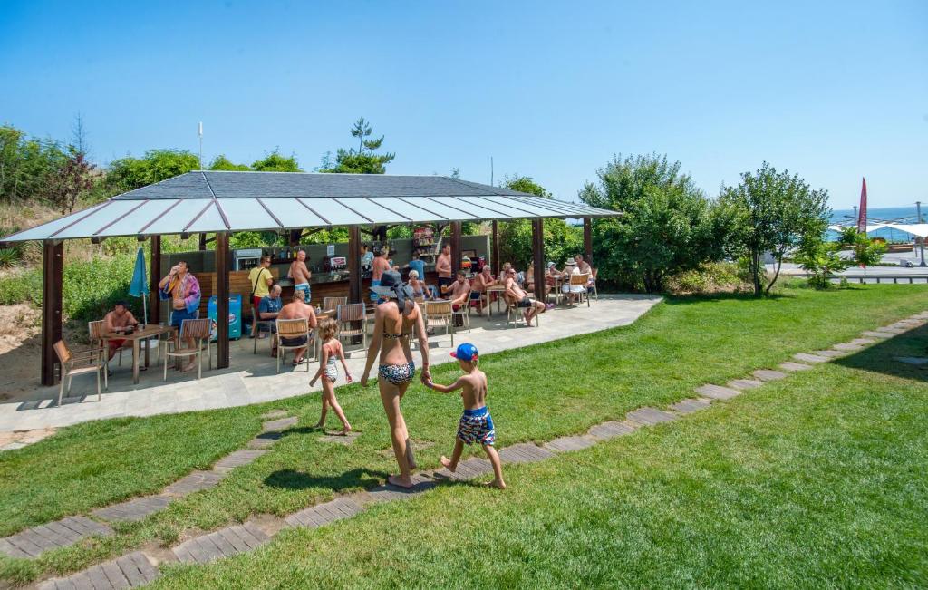 Hosté ubytování Jeravi Club Hotel - All Inclusive
