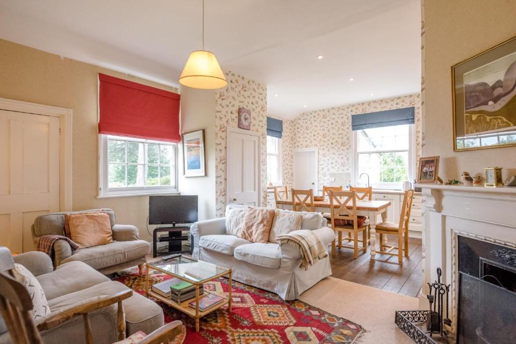 3 Shellpit Cottages, Thorpeness