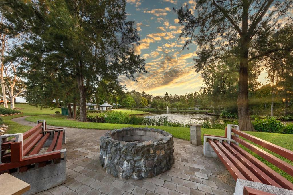 Сад в Crowne Plaza Hawkesbury Valley by IHG