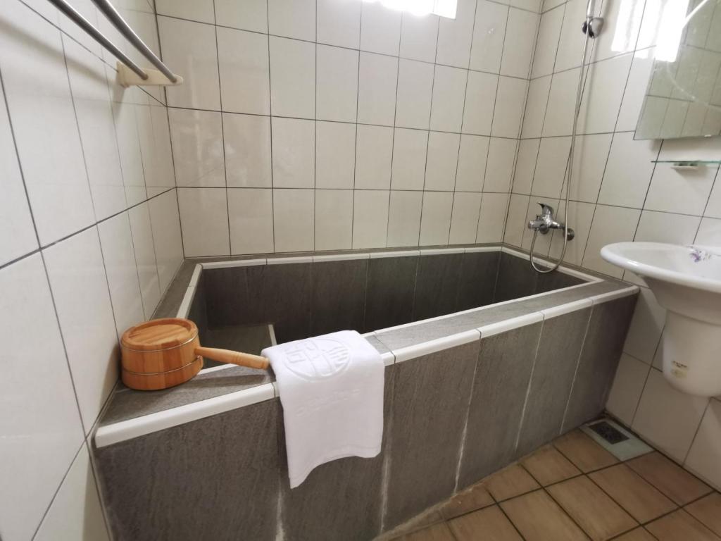 Koupelna v ubytování 四重溪可以居民宿 Fine Inn