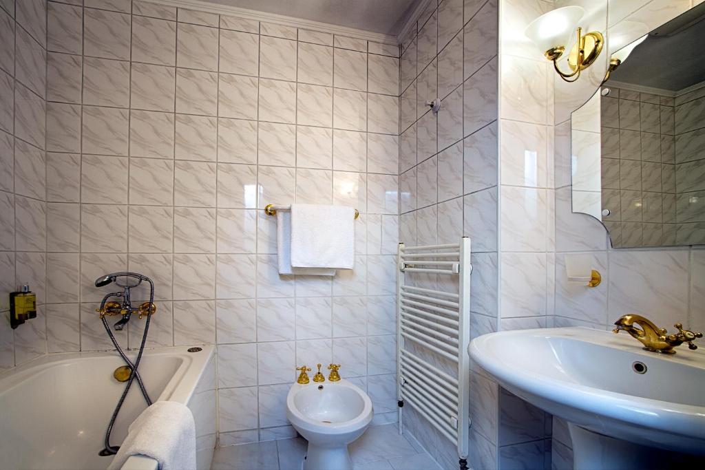 Red Lion Hotel - Resim 8