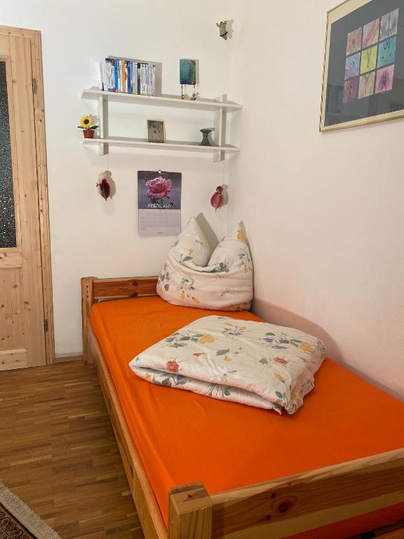 Postel nebo postele na pokoji v ubytování Haus am Waldpark