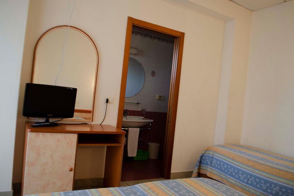 A television and/or entertainment centre at Residence Comfort