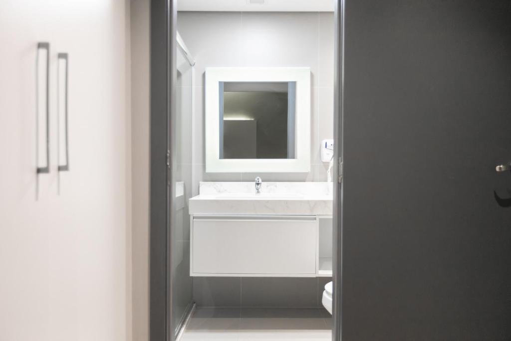  Apartamento Premium Batel - HSB003