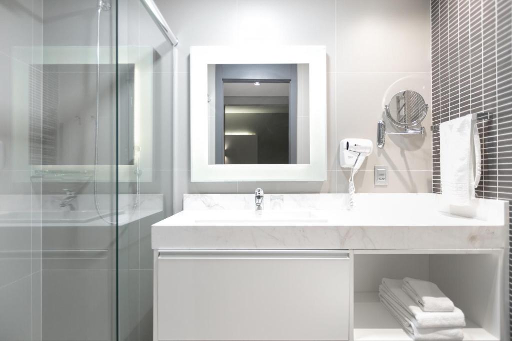  Apartamento Premium Batel - HSB003