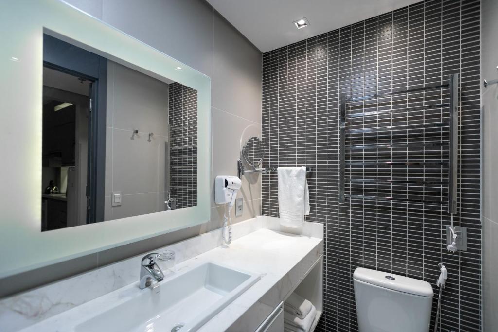  Apartamento Premium Batel - HSB003