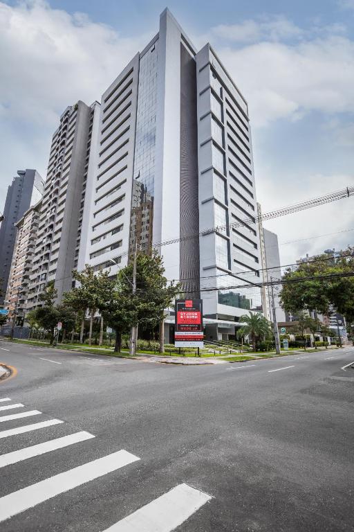  Apartamento Premium Batel - HSB003