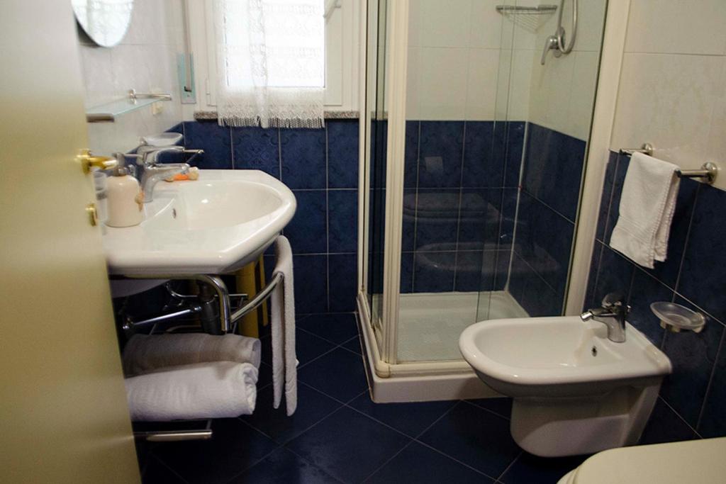 A bathroom at Residence Comfort