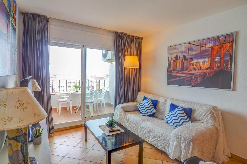 Posezení v ubytování Linda Vista Oasis Penthouse by Hello Homes Sitges