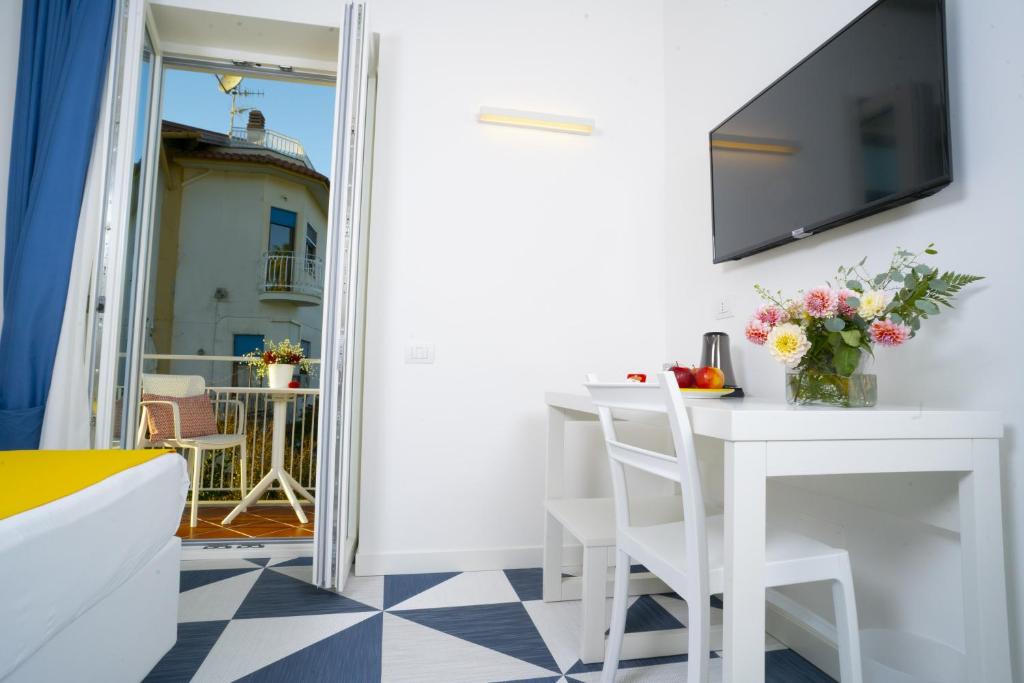 Villa Cettina Boutique Hotel - 11