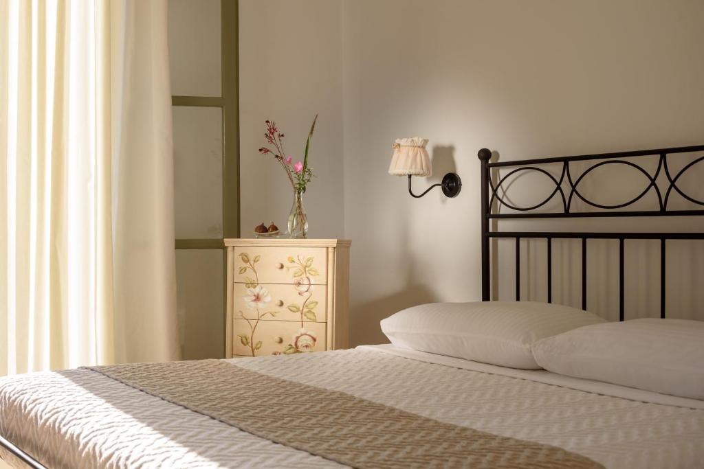 Mirabeli Apartments & Suites - 17