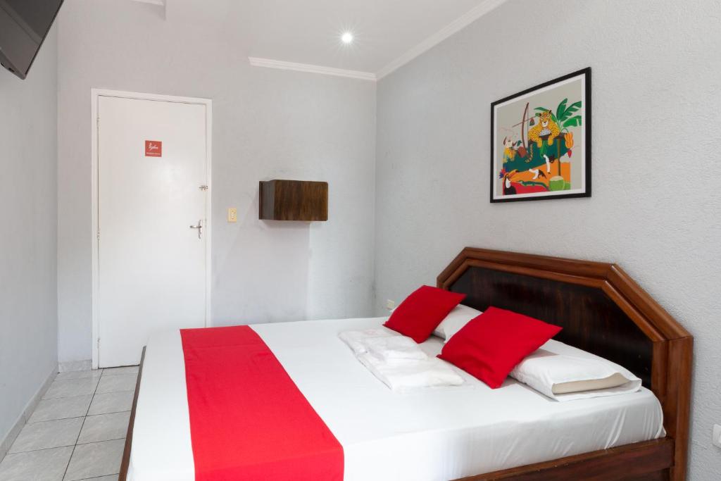  Hotel Anália Franco