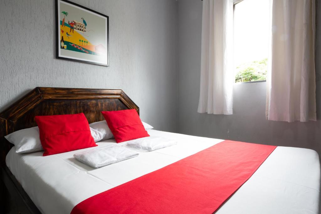  Hotel Anália Franco