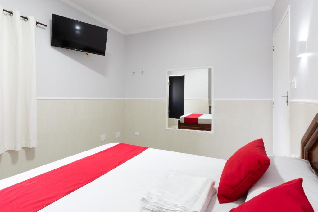  Hotel Anália Franco