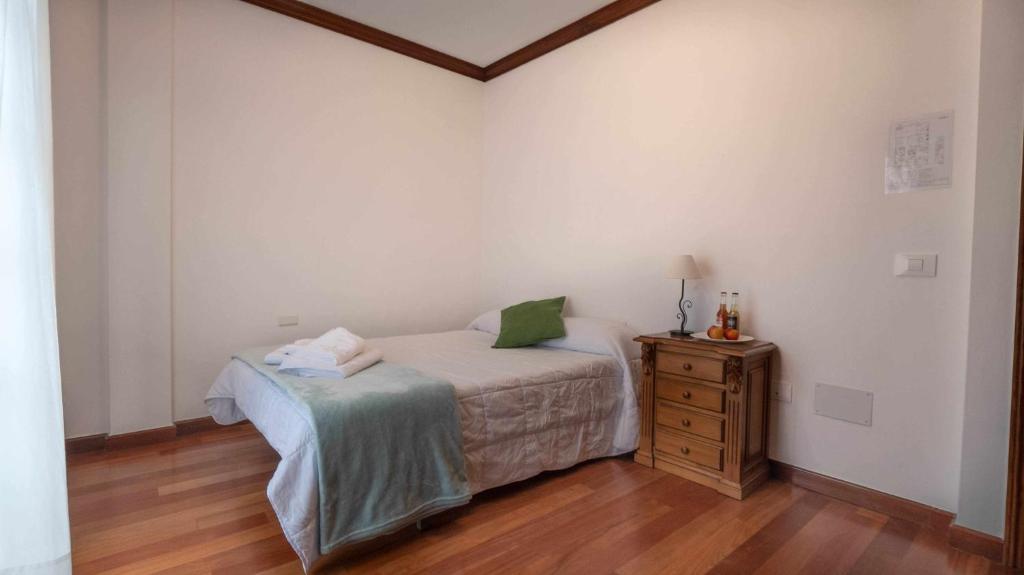 Postel nebo postele na pokoji v ubytování Canary Bio Hostel Tenerife