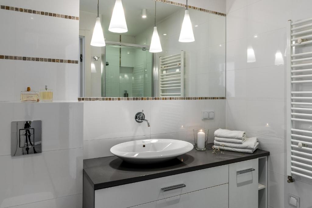 Łazienka w obiekcie apartamenty-wroc Golden House