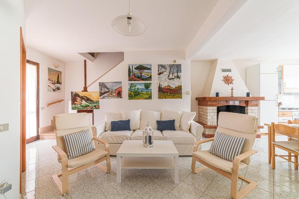 Posedenie v ubytovaní Donoratico Comfort and Relax on the Etruscan Coast