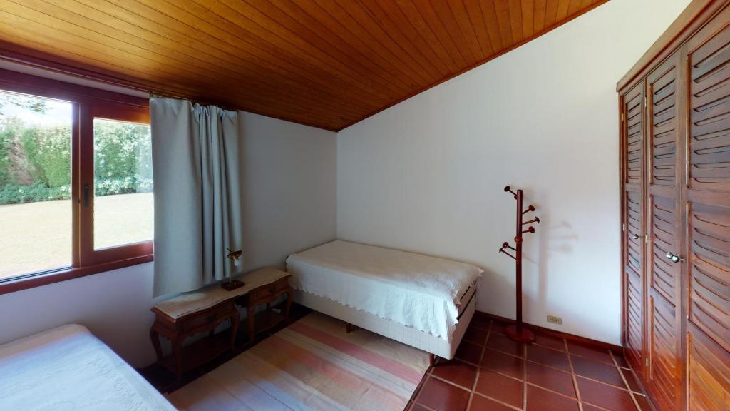  Casa Ibiúna