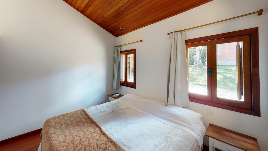  Casa Ibiúna