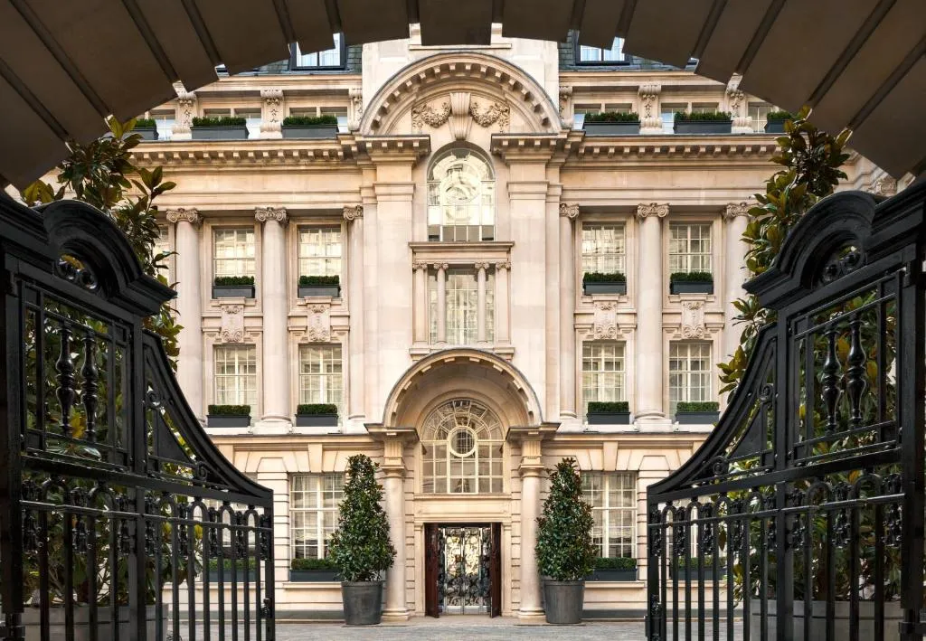 Rosewood London, Londra, Marea Britanie