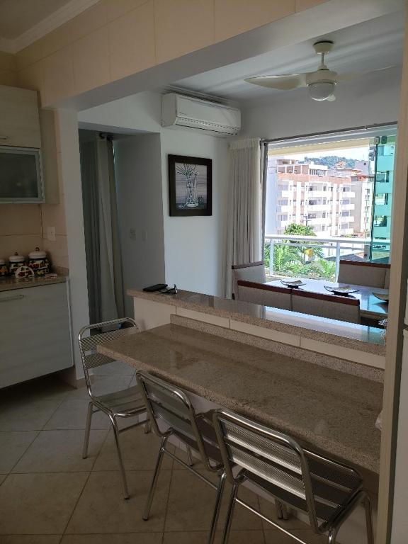  Guaruja Praia da Enseada Luxo 4 dorm 2 gar