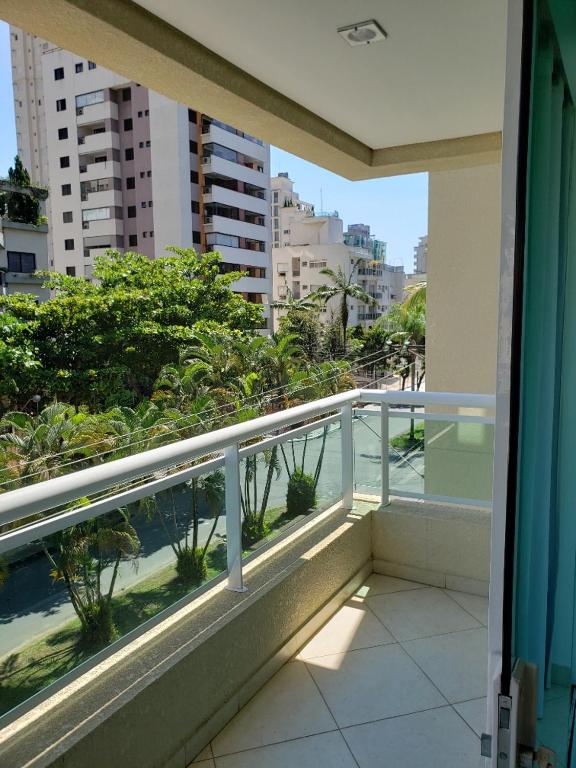  Guaruja Praia da Enseada Luxo 4 dorm 2 gar