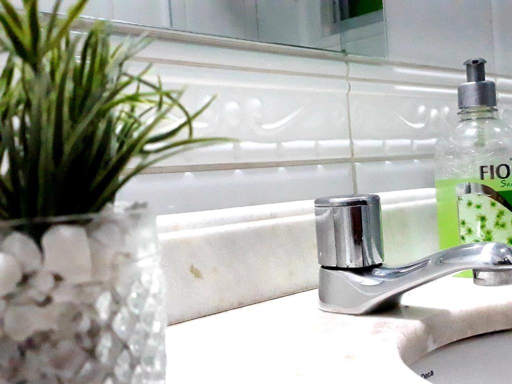  Apartamento Completo no Centro São Leopoldo com Sacada Net Wi-Fi