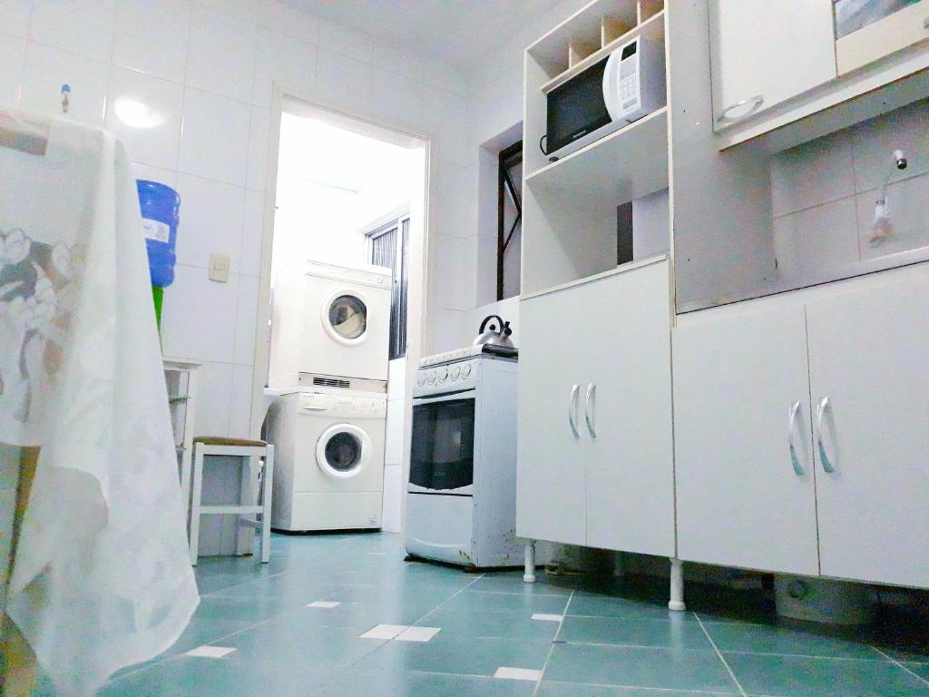 Apartamento Completo no Centro São Leopoldo com Sacada Net Wi-Fi