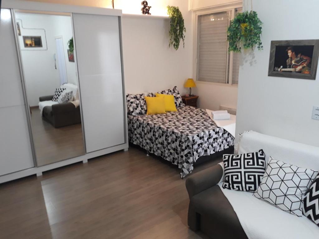  Loft Conceitual com Net/Wi-Fi no Centro de São Léo