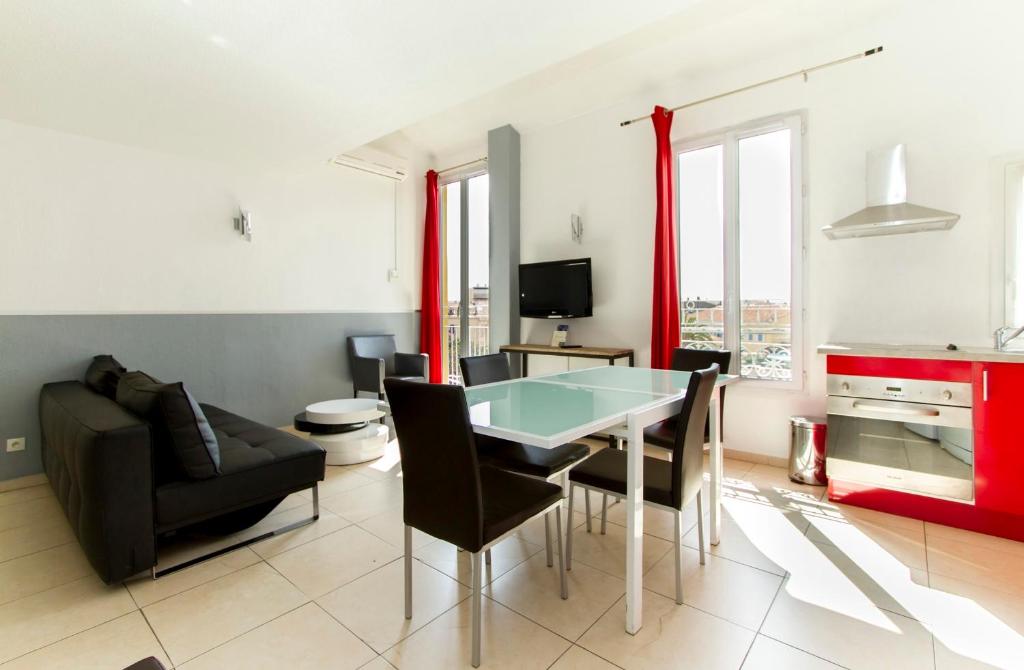 Posezení v ubytování Florella République Apartment