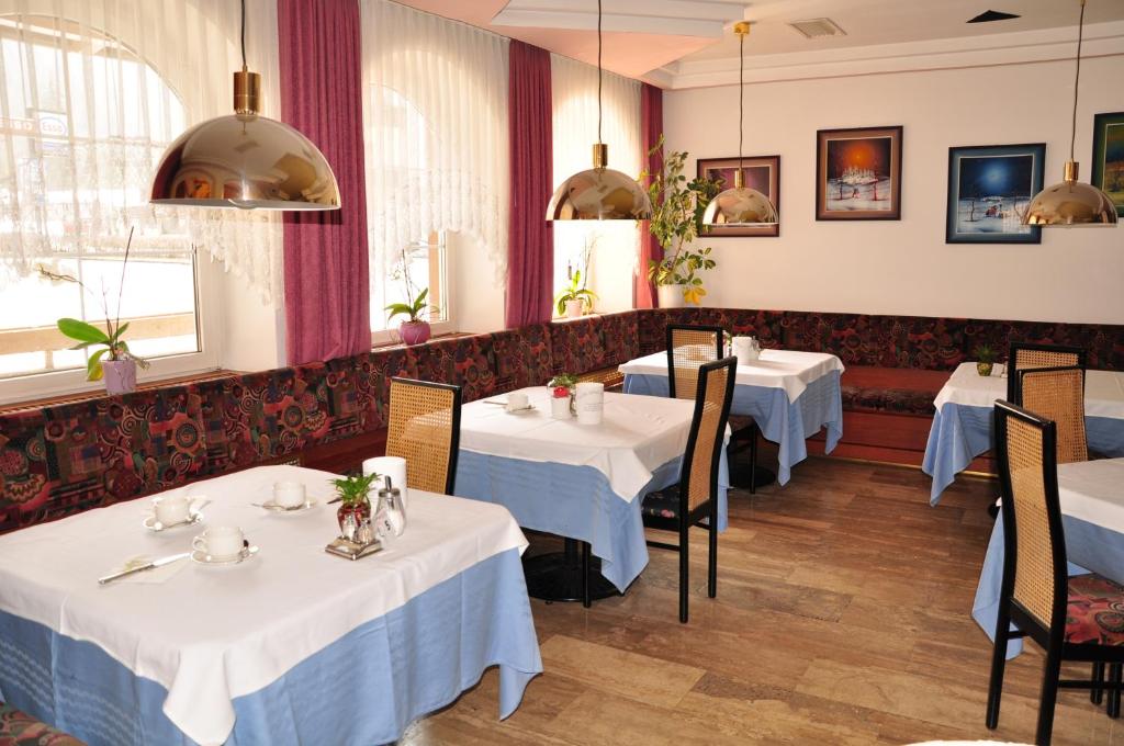 Restaurace v ubytování Hotel Dolomiten