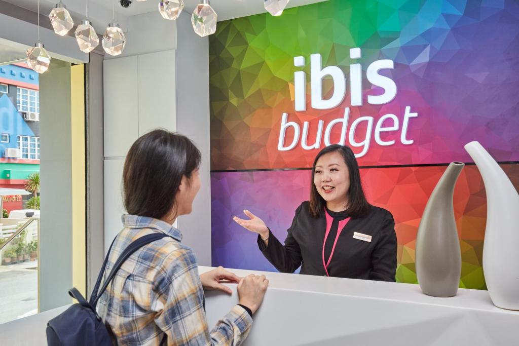 Oaspeți care stau la ibis budget Singapore Ametrine
