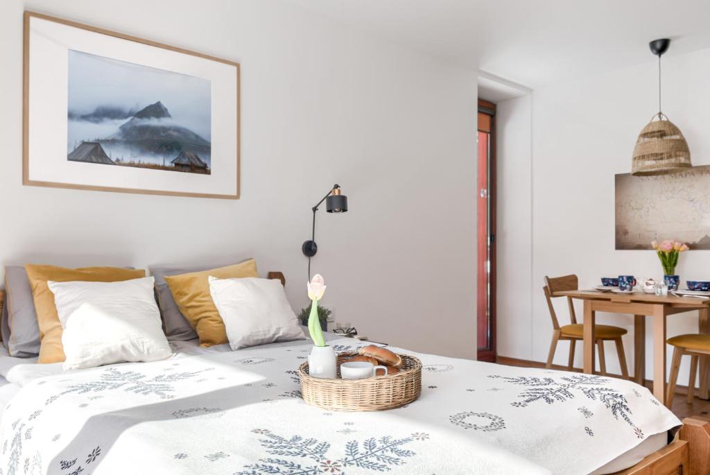 Posteľ alebo postele v izbe v ubytovaní Kościelisko Apartament Przy Dolince