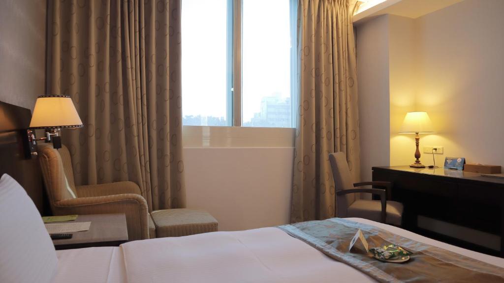 Ho Fong Business Stay - Chambre Double De Luxe