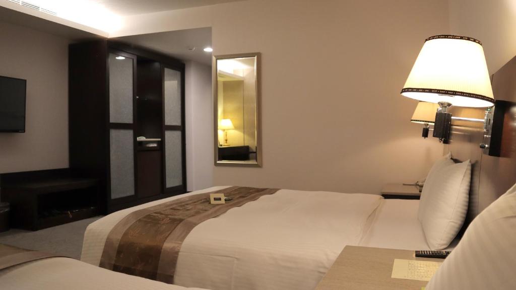Ho Fong Business Stay - Salle Triple Standard - Pas De Fenêtre