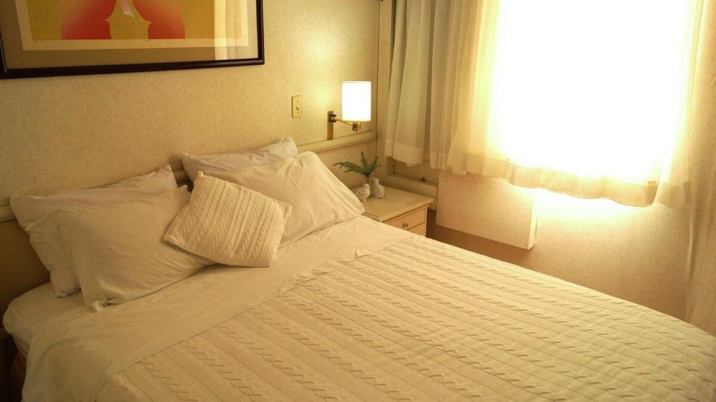  Flat uma quadra da Paulista - Próximo de Hospitais