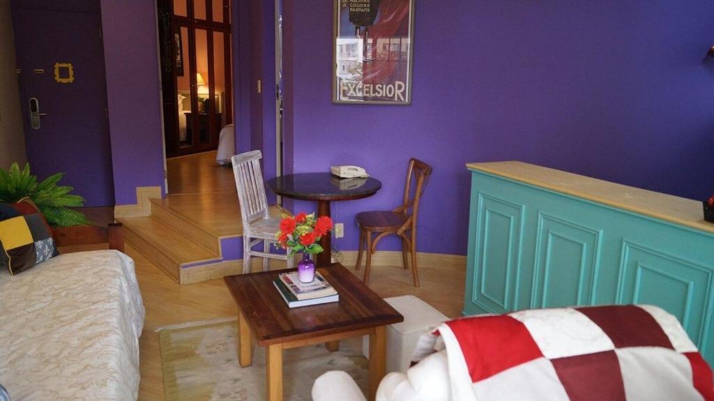  Flat inspirado da série FRIENDS próx da Paulista