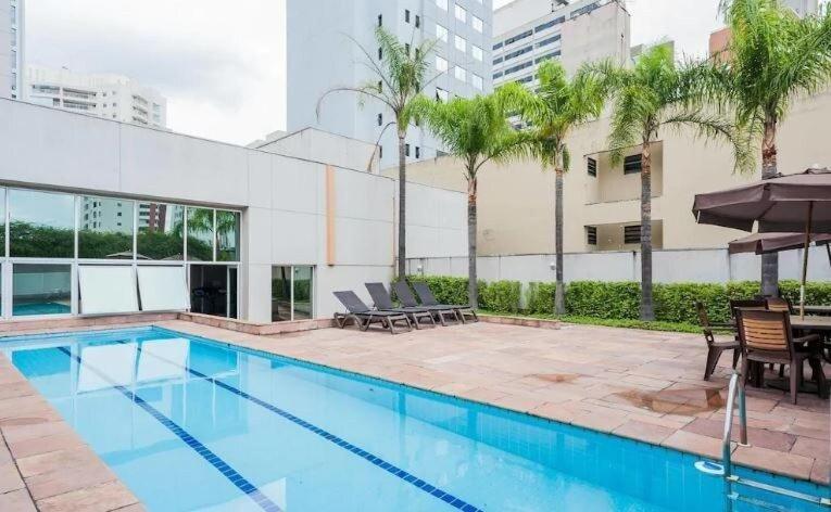  Flat próx metro Paulista e Consolação