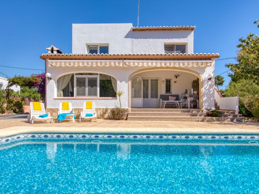 Holiday Home Anguilaga by Interhome