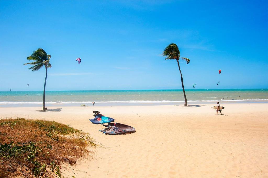  Apartamento térreo com linda decoração no WaiWai na praia do Cumbuco por Carpediem