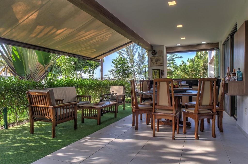  Apartamento térreo com linda decoração no WaiWai na praia do Cumbuco por Carpediem