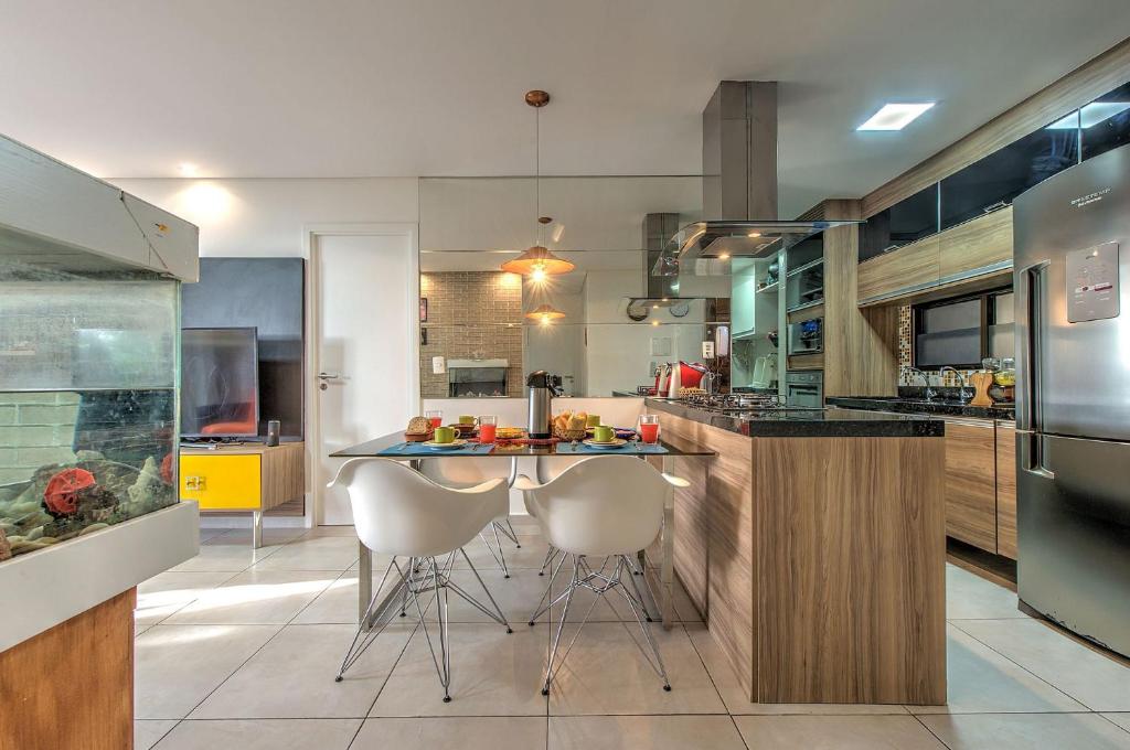  Apartamento térreo com linda decoração no WaiWai na praia do Cumbuco por Carpediem