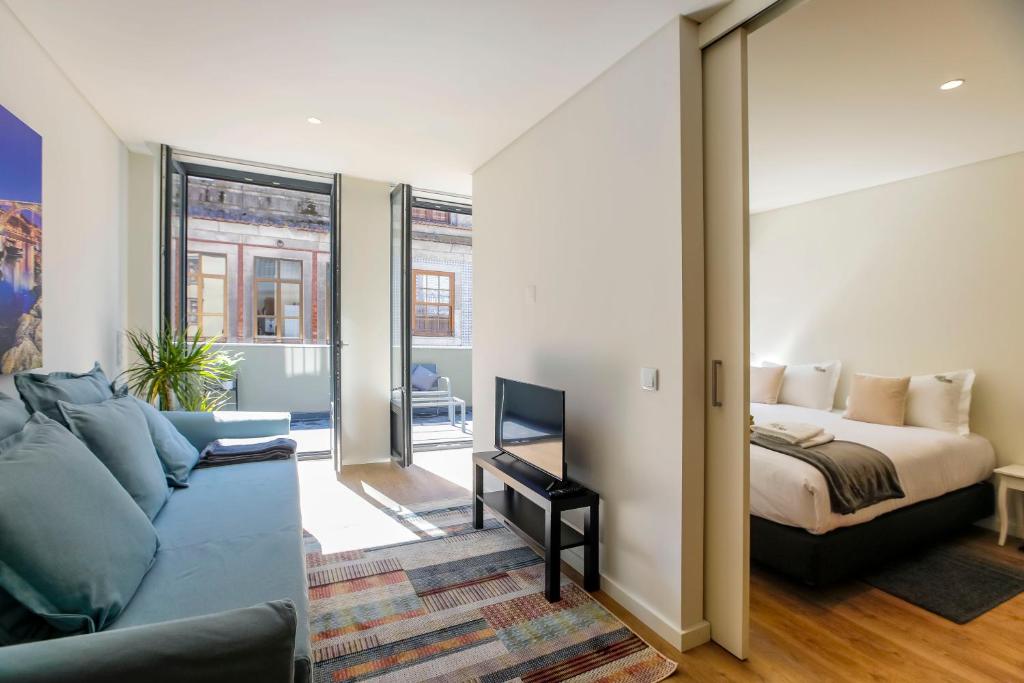 Oliveira Apartment`s - 16