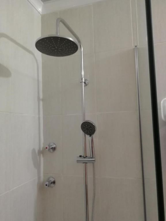 A bathroom at Casa Joleen 1