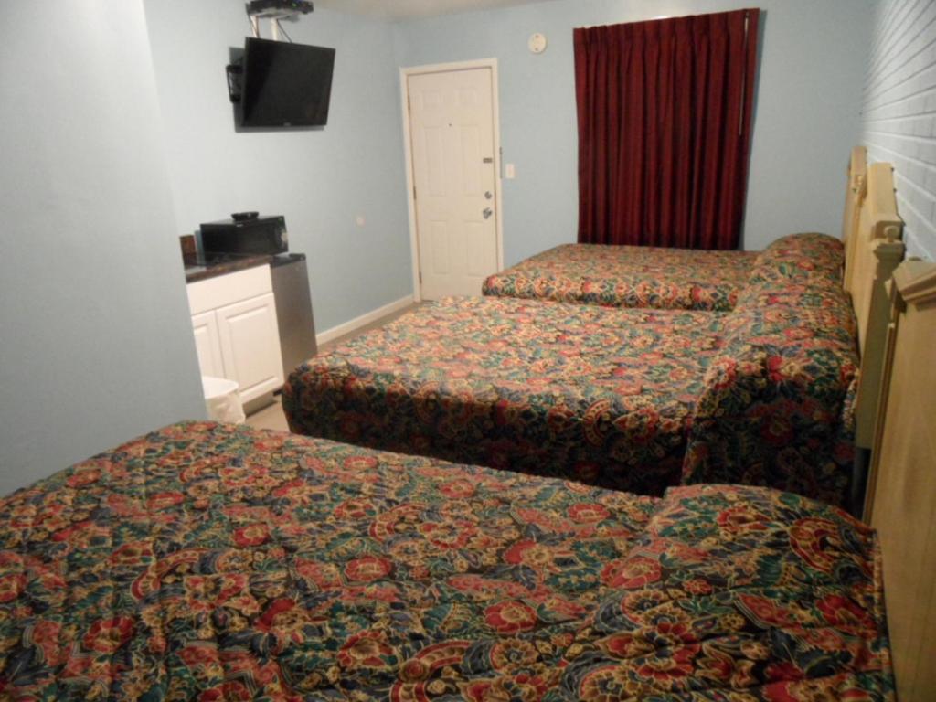 Franklin Terrace Motel photo