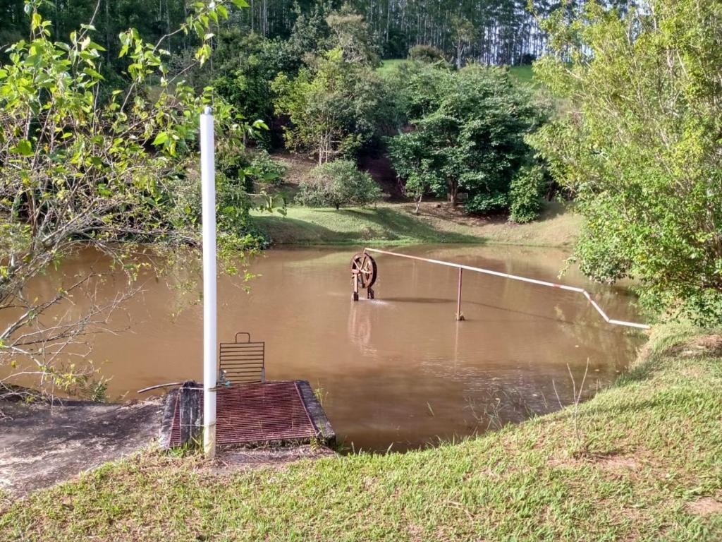  Sítio em Jacareí (interior de SP)