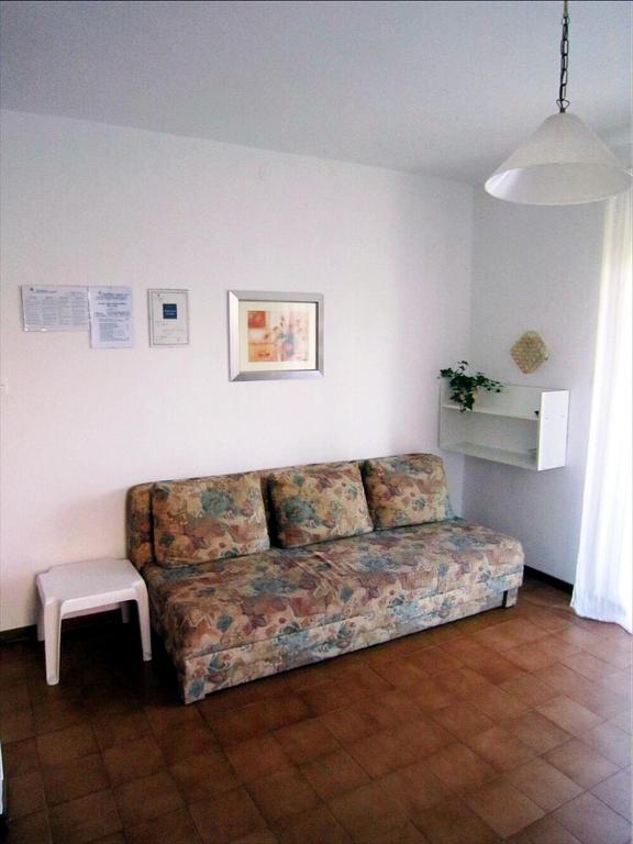 Zdjęcie z galerii obiektu Apartment in Novigrad with Balcony, Air conditioning (4833-1) w mieście Novigrad